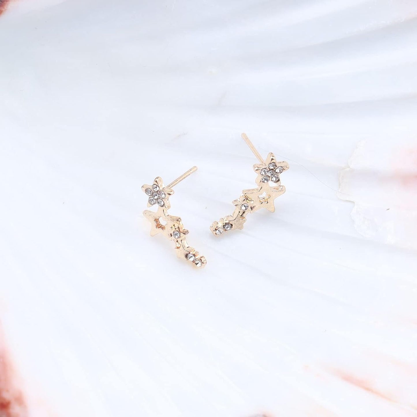 Bohemia Star Climber Crawler Earrings Gold Crystal Star Ear Climber Earrings Cluster Star Studs Earring Festival Earrings Jewelry for Women and Girls (Gold)