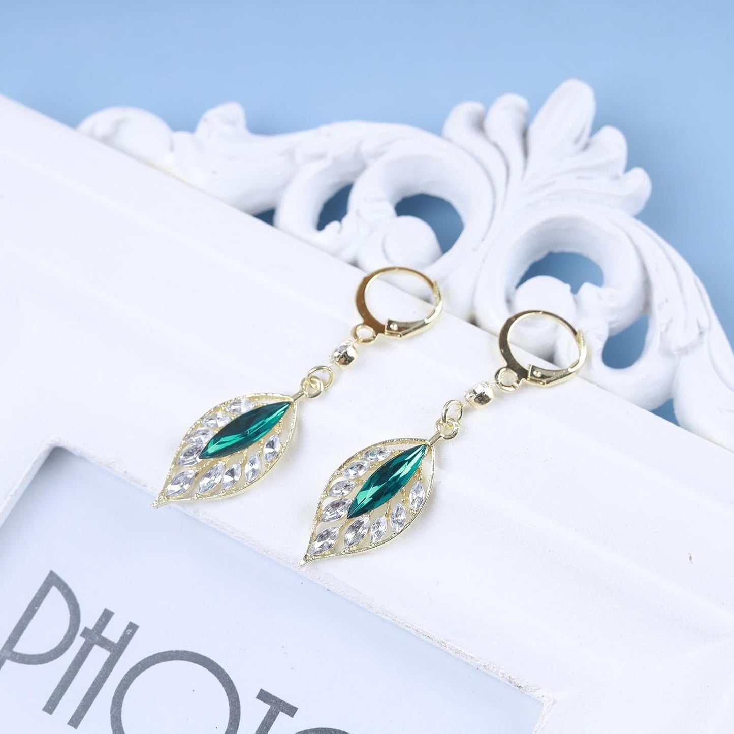 Vintage Emerald Leaf Earrings Rhinestone Leaf Drop Earrings Green Emerald Dangle Earrings Gold Crystal Leaf Hoop Earrings Jewelry for Women