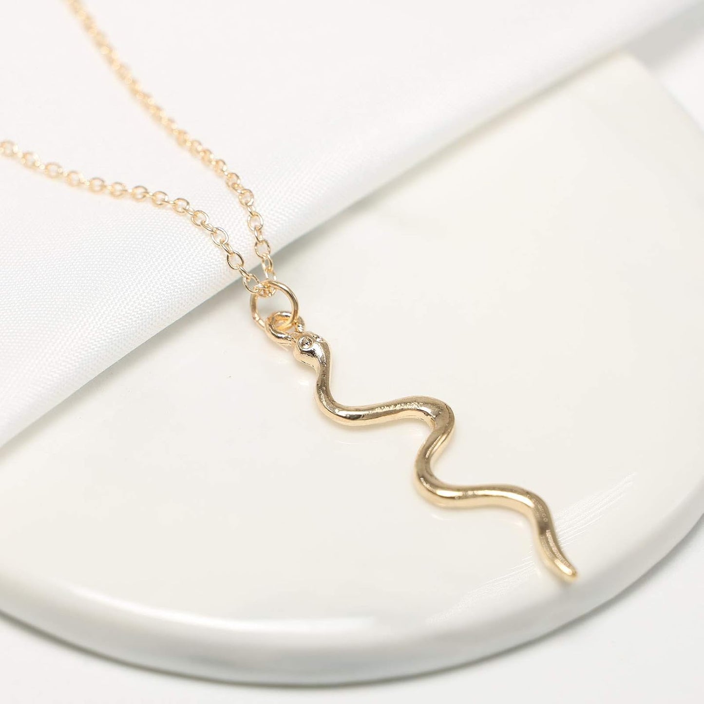 Snake Pendant Necklace Punk Serpent Drop Necklace Vintage Animal Necklaces Chain Jewelry for Women and Girls