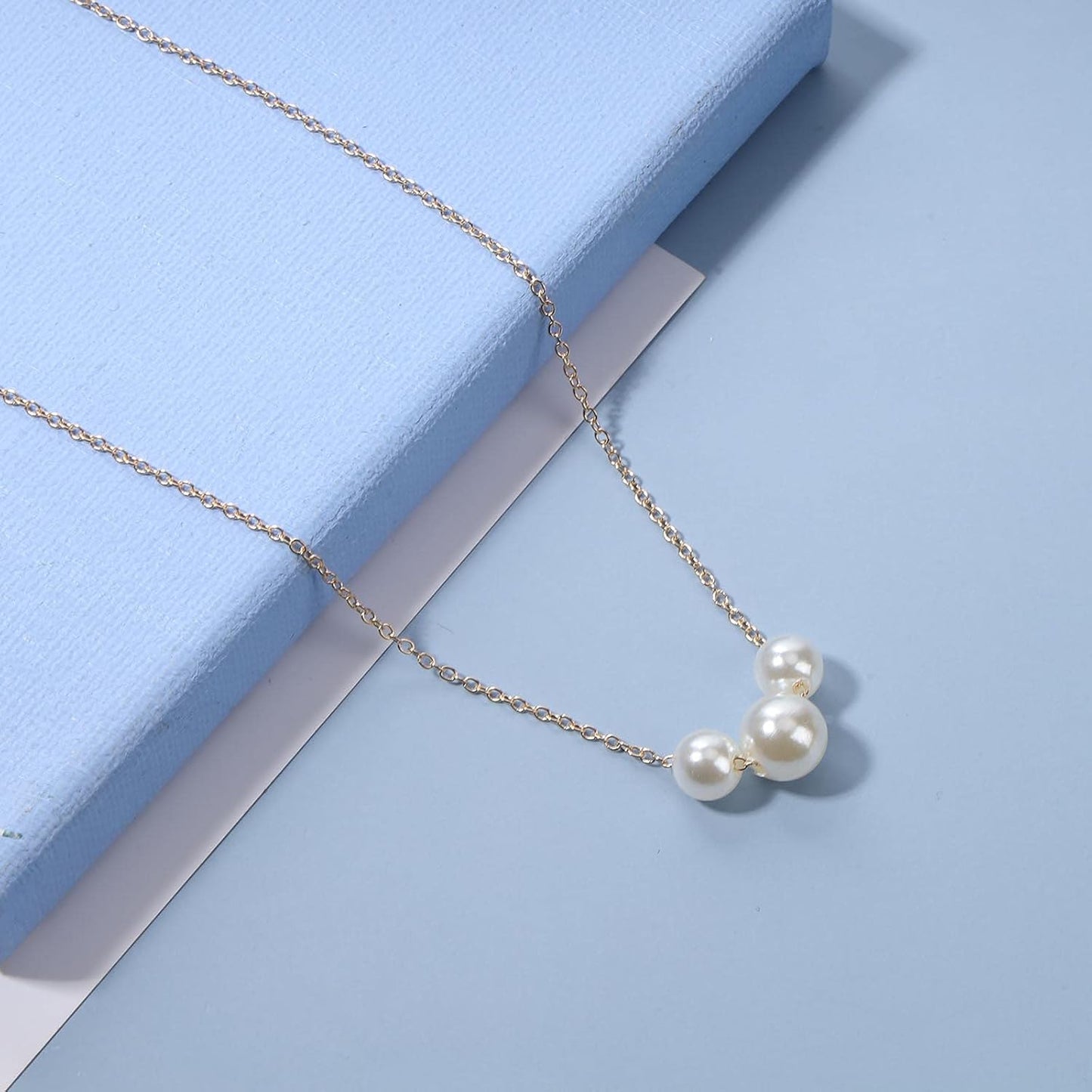 Boho Pearl Choker Necklace Gold Pearl Pendant Necklace Tiny Pearl Floating Necklace Minimalist Wedding Necklace Jewelry Women and Girls Gifts