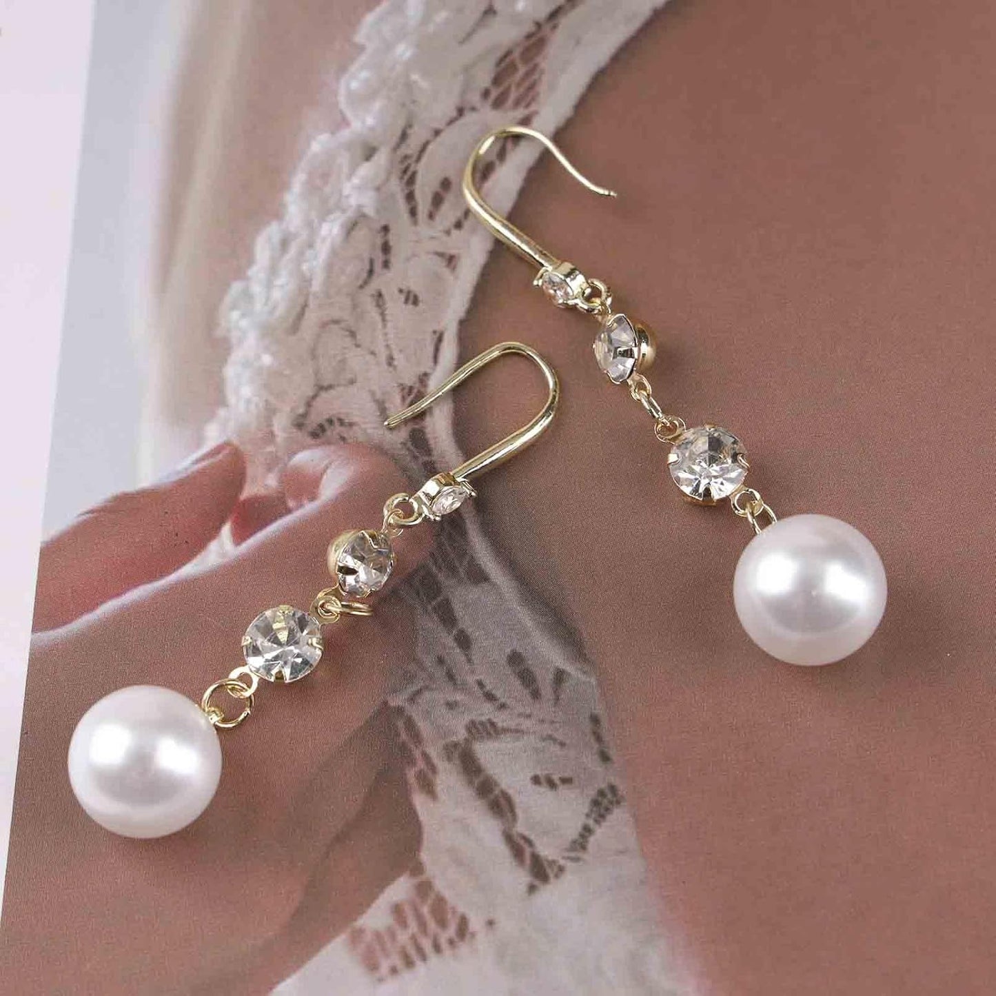 Vintage Crystal Pearl Dangle Earrings Long Pearl Tassel Earrings Pearl Bridal Drop Earrings Gold Rhinestone Stud Earrings Jewelry for Women