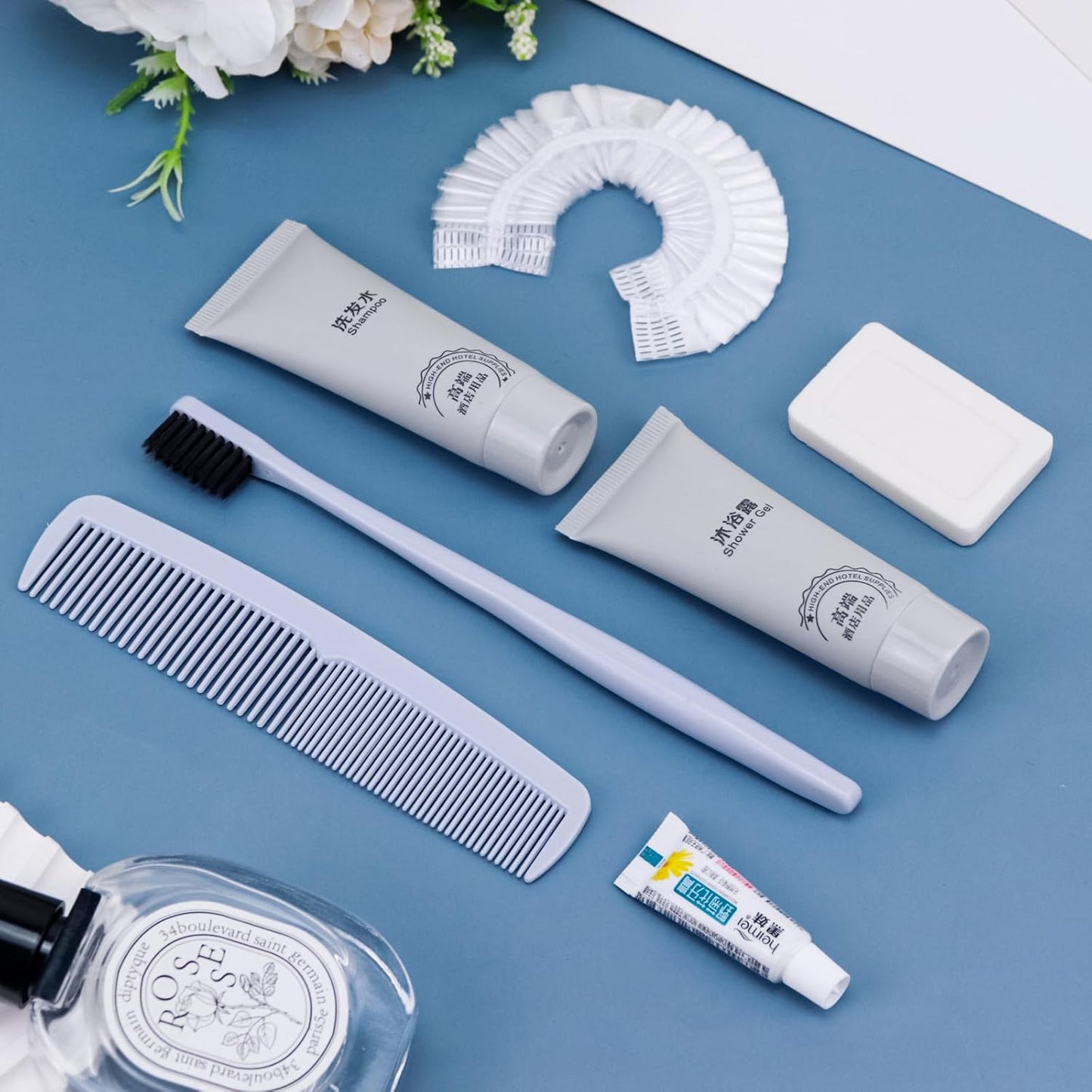 Hygiene Kit, Hygiene Kit Bulk, Travel Hygiene Kit With Toothbrush, Toothpaste, Comb, Shampoo, Shower Gel, Shower Cap And Soap, Individually Packed, Suitable For Hotel, Home, Travel (25 sets)