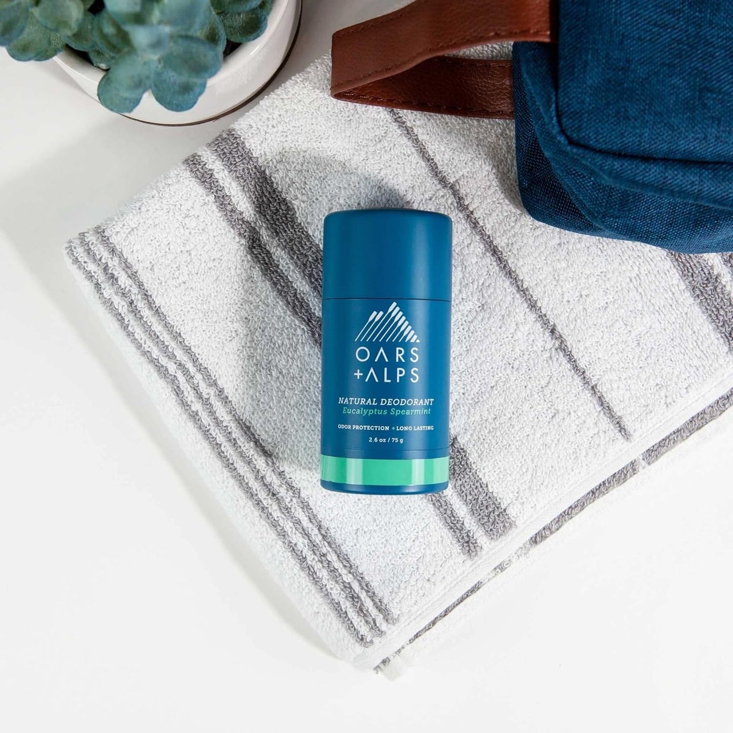 Oars + Alps Aluminum Free Deodorant for Men and Women, Dermatologist Tested and Made with Clean Ingredients, Travel Size, Eucalyptus Spearmint, 2 Pack, 2.6 Oz Each