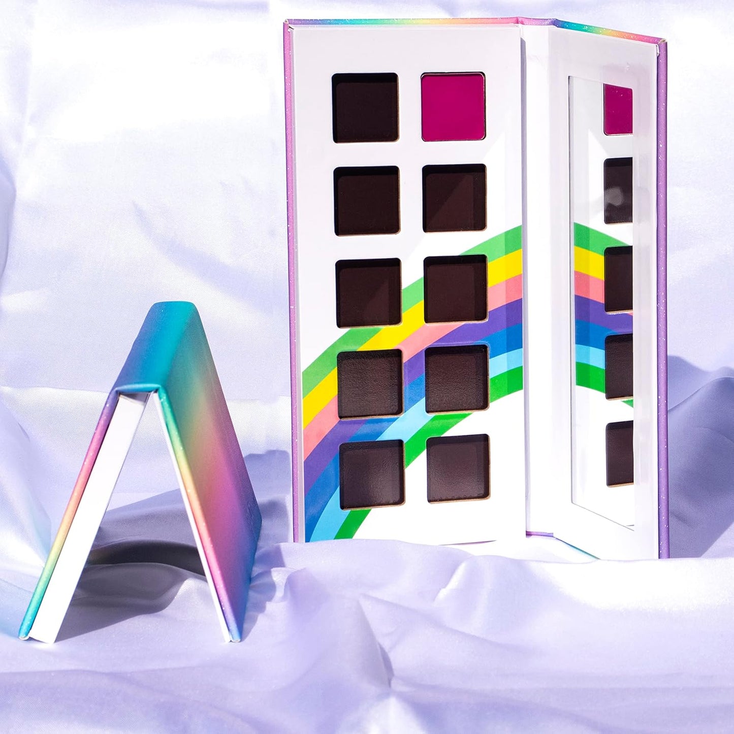 2PCS PU leather pastel sparkle empty magnetic palette with 10Pcs 26mm Round Metal Pans and 10Pcs 23mm square Metal Pans,DIY Eye Shadow makeup palette,elastic, flexible and lubricated, waterproof and easy to clean (Suit-1)